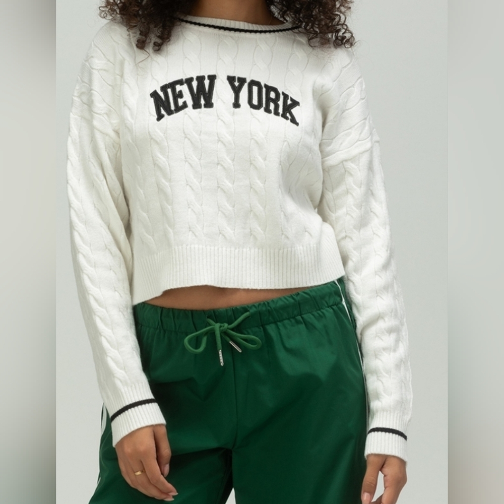 Size M Madden Girl White Cable Knit Sweater with New York Print